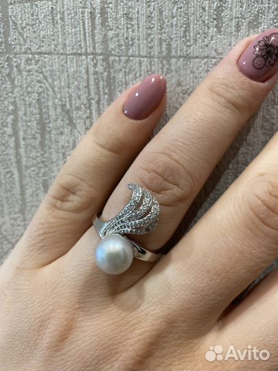 Серебряное кольцо