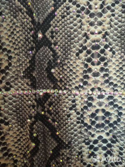 Комбинезон фигуриста для выступлений