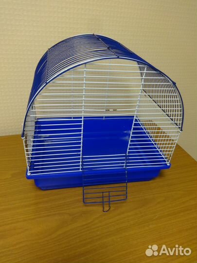 Клетки для домашних животных или птиц