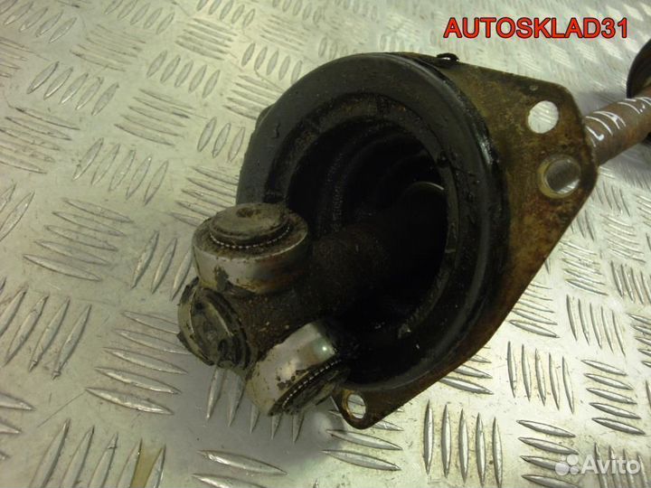 Полуось передняя левая Renault Sandero 1,5 DCI