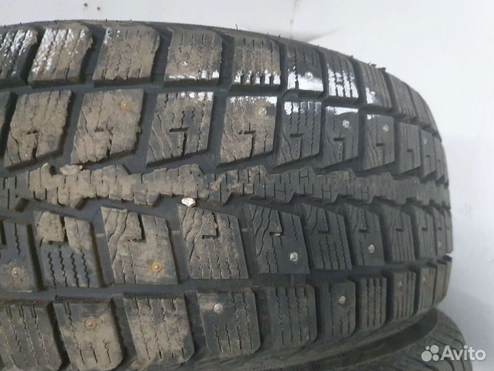 Zeetex Z-Ice 1001-S 205/60 R16 96T