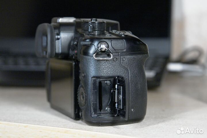 Panasonic lumix gh4 и объектив Panasonic 12-35mm f