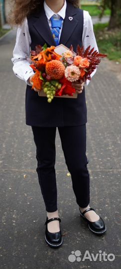 Костюм школьный для девочки в идеальном состоянии