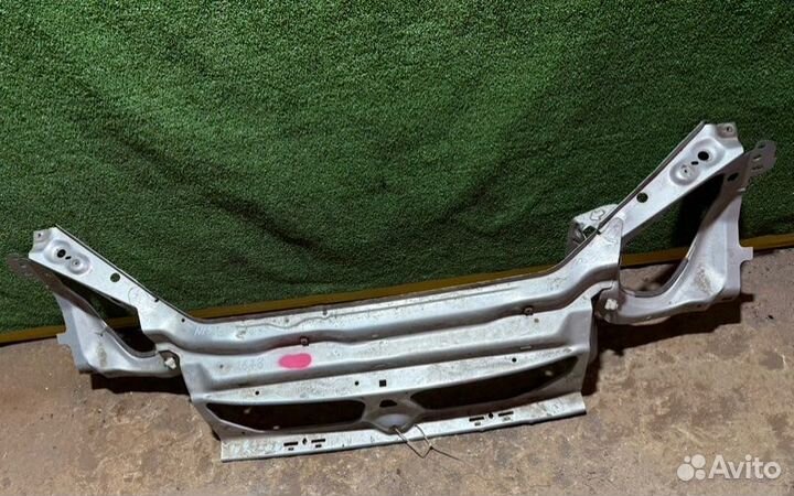 Передняя панель крепления облицовки (телевизор)