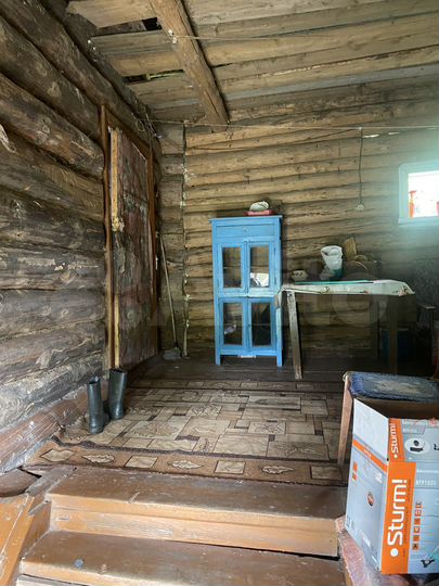 Дом 36 м² на участке 8,8 га