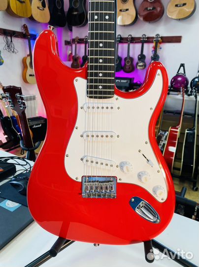 Электрогитара Fender Squier