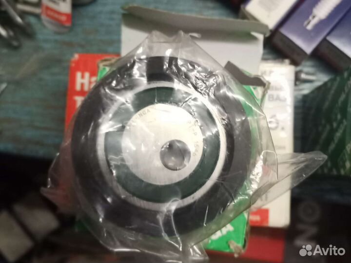 Ролик натяжителя ваз