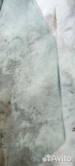 Стекло боковое Scania