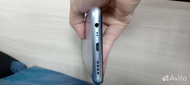 realme C15, 4/64 ГБ
