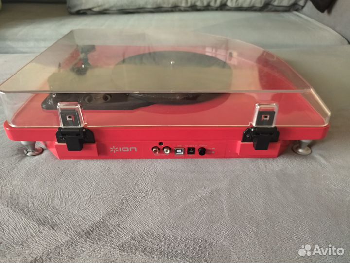 Виниловый проигрыватель Ion Pure LP
