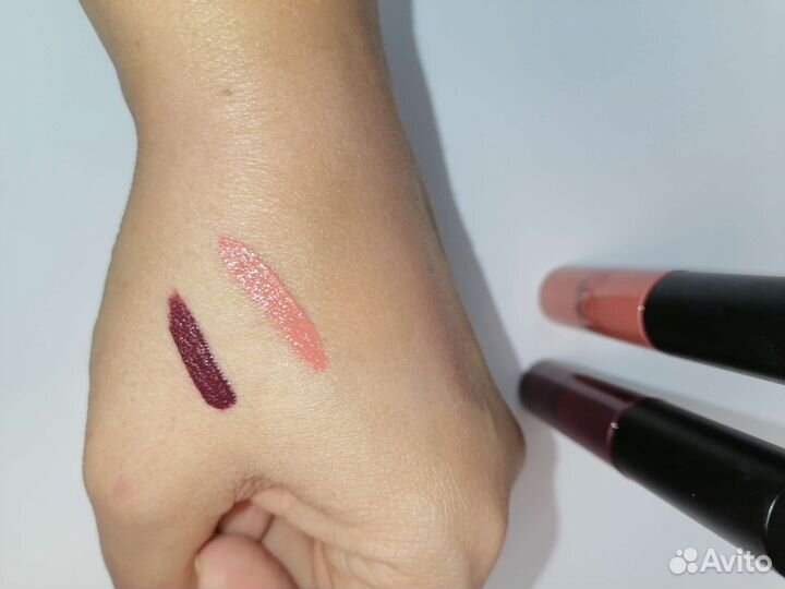 Помады матовые MAC, тона 08, 03