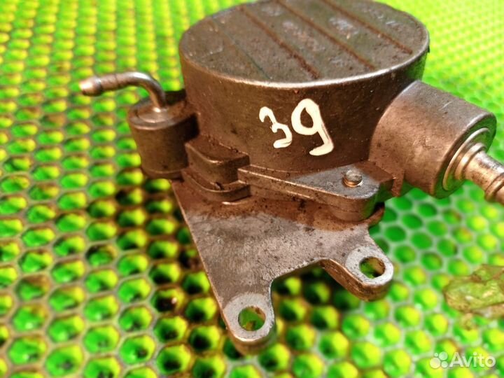 Вакуумный насос Opel Zafira