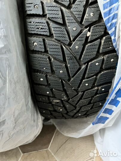 Dunlop Grandtrek Ice 02 215/60 R17 100