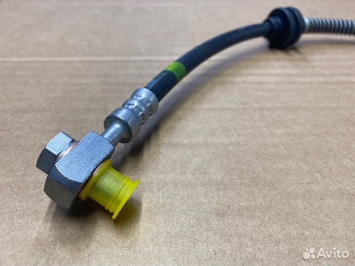 Тормозной шланг Exeed