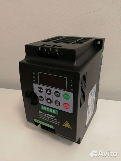 Частотный преобразователь 1,5 кВт 7A intek 220В