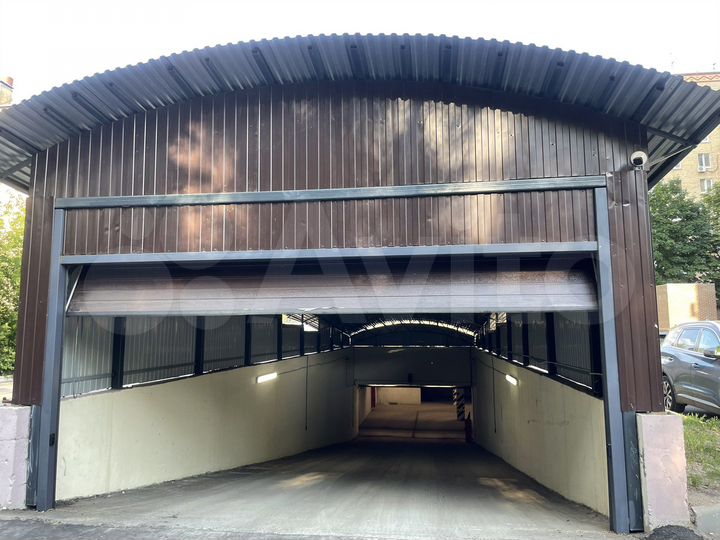Машиноместо, 13 м²