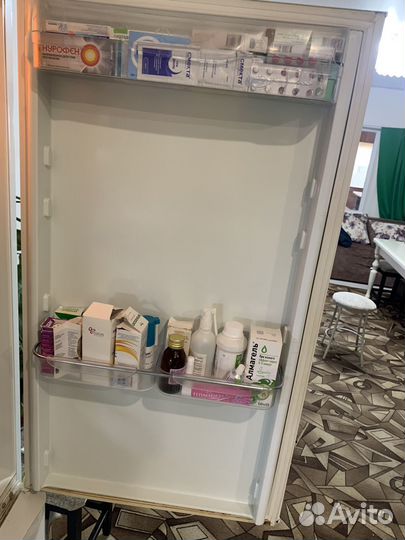 Холодильник indesit