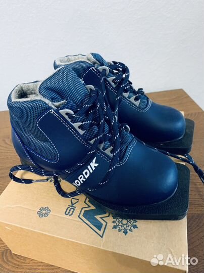Лыжные ботинки детские nordik новые 31 размер