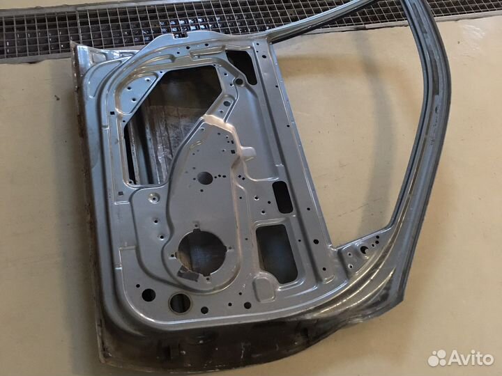 Левая дверь ваз kalina 1