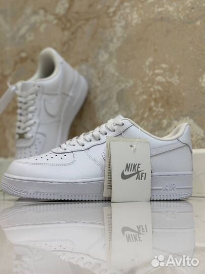 Кроссовки Nike Аir Force 1 белые