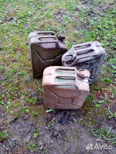 Канистра металлическая 20л