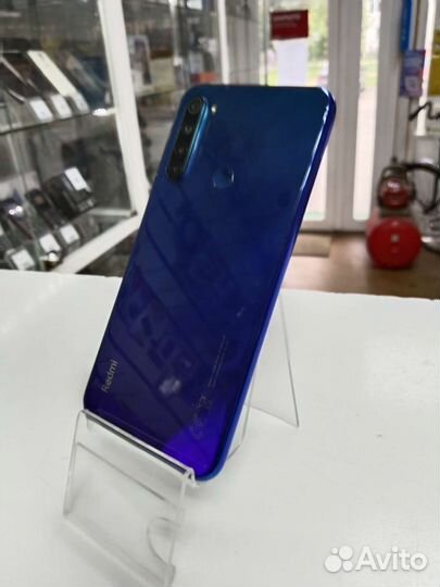 Телефон Xiaomi Redmi Note 8