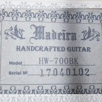 Гитара черная с вырезом + чехол, Москва