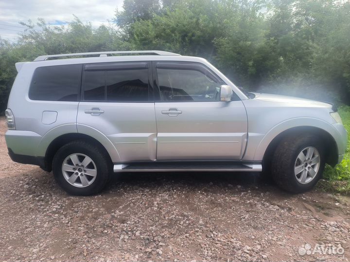 Mitsubishi Pajero 3.8 AT, 2008, 272 000 км