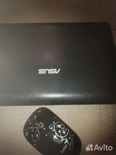Нетбук asus