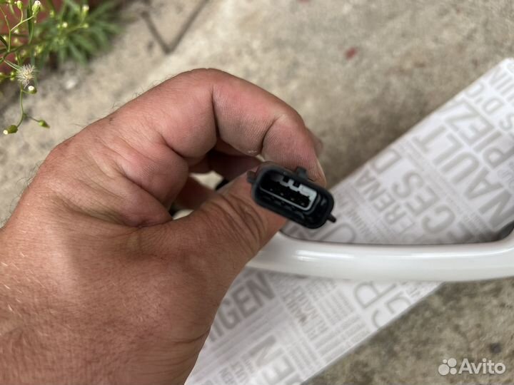 Ручка передняя левая для Renault Latitude