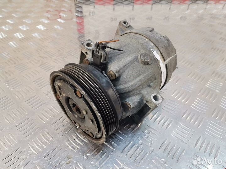 Компрессор кондиционера для Renault Megane 1