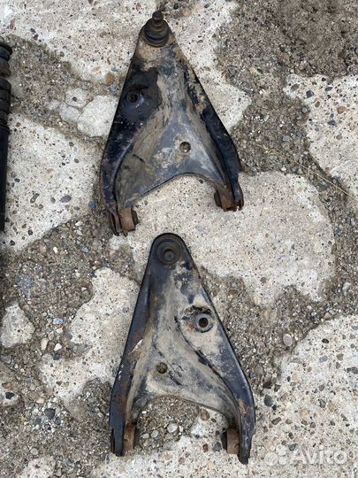 Запчасть на Renault Logan 1 рейстайлинг