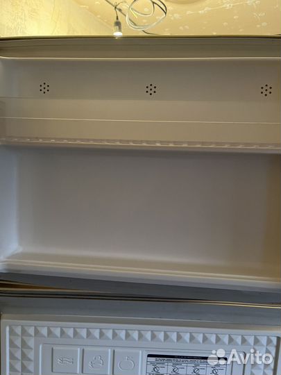 Холодильник 3-х камерный