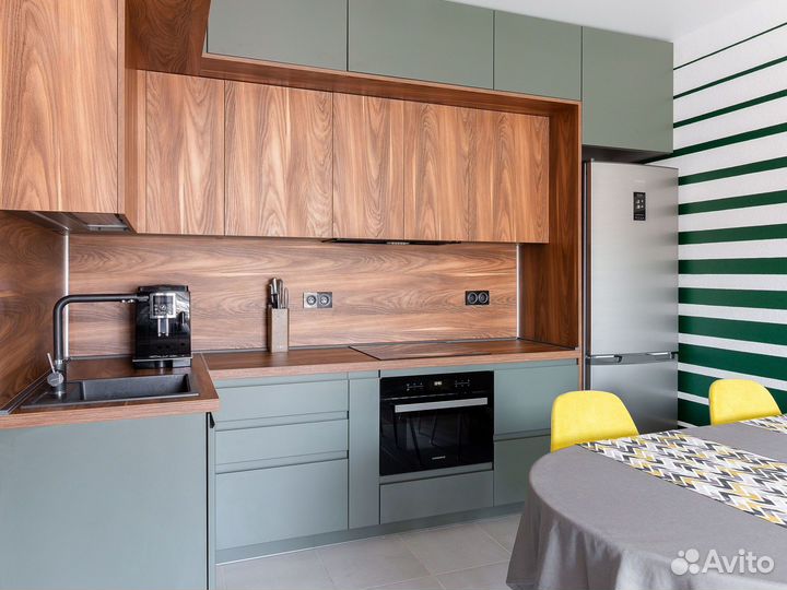 Кухня по проекту с антресолями в Москве