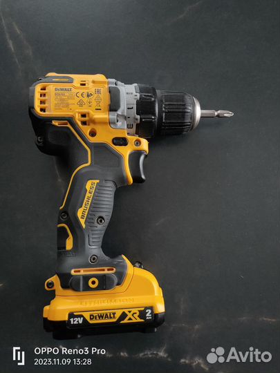 Шуруповёрт Dewalt DCD 701
