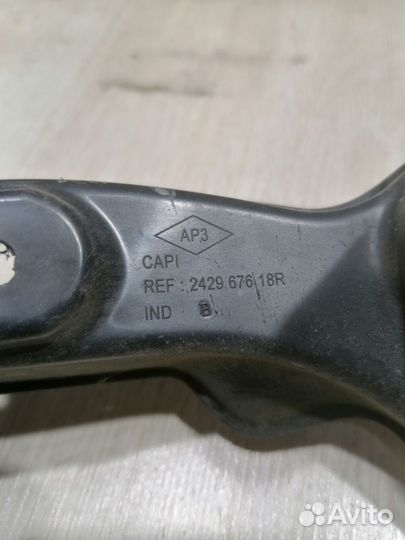 Кронштейн крепление проводки клипса Renault duster