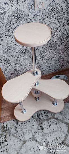 Подставка под цветы