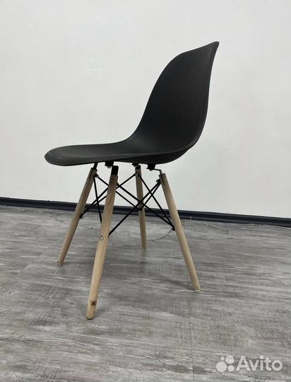 Стул eames