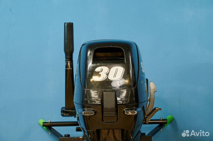 Лодочный мотор Suzuki DT 30 S витринный