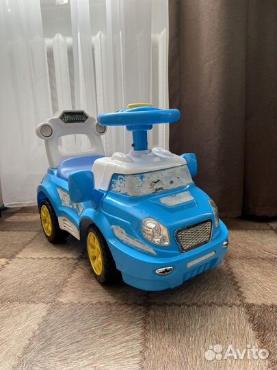 Детская машинка каталка