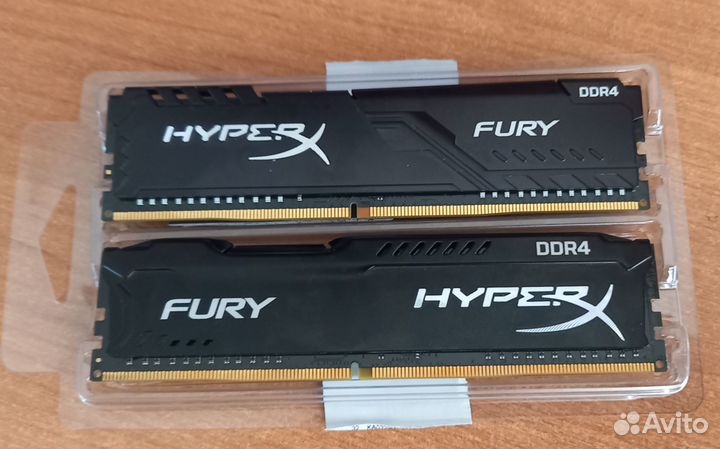 Оперативная память Kingston Fury DDR4 16Gb