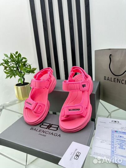 Сандали Balenciaga розовые р.36-40