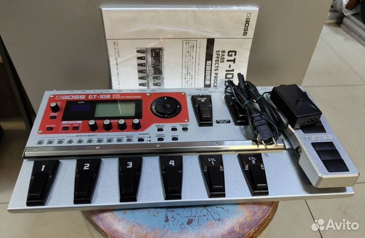 Процессор эффектов для бас-гитары Boss GT-10B
