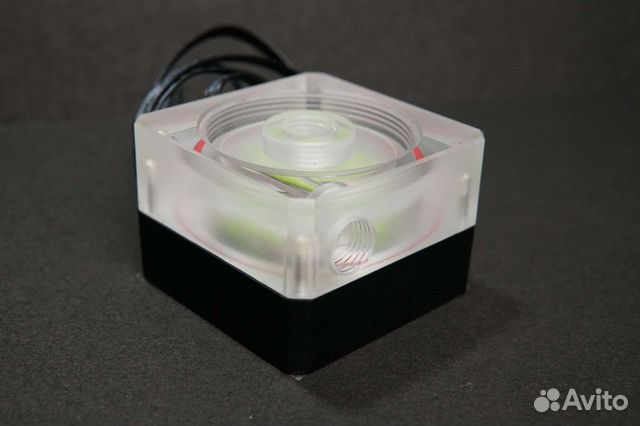 Помпы, резервуары для охлаждения компьютеров