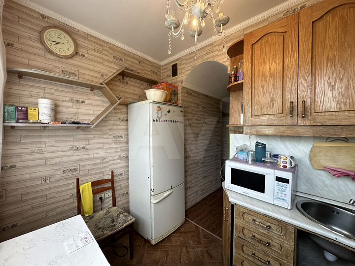 2-к. квартира, 45 м², 4/9 эт.