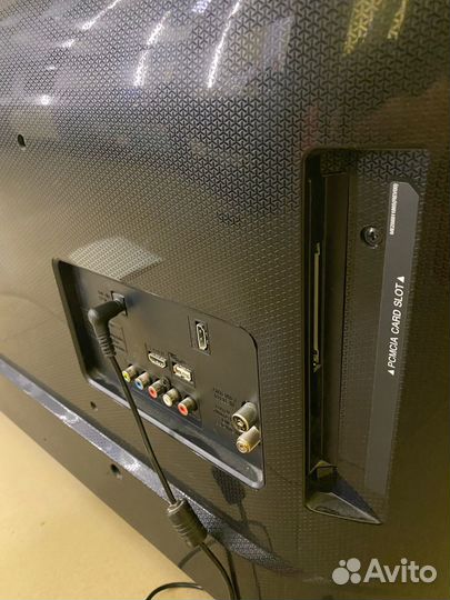 4.Телевизор LG 32LJ510U LED