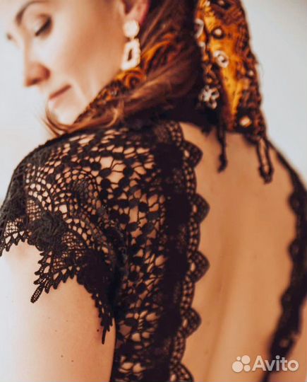 Кружевной комбинезон с открытой спинкой 46-48
