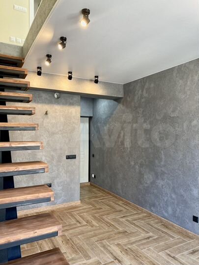 2-к. квартира, 42 м², 5/5 эт.