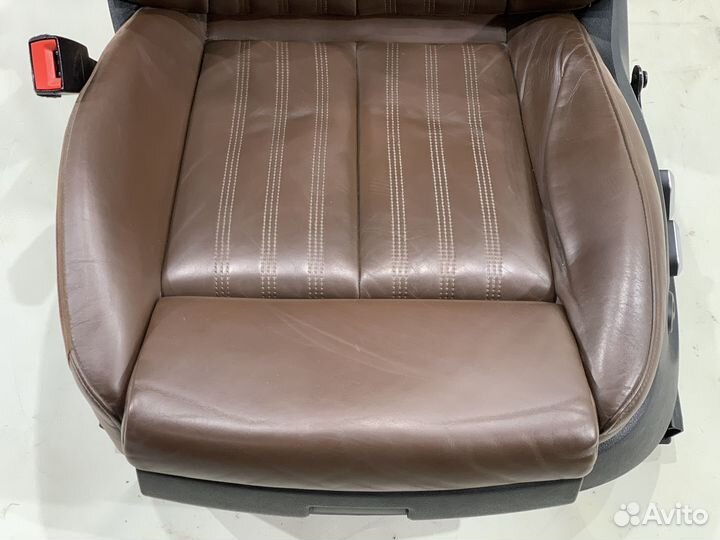 Кресло Audi A7 4G