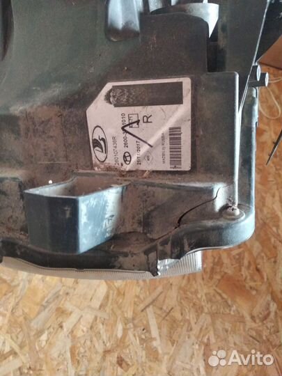 Фара правая LADA хрей